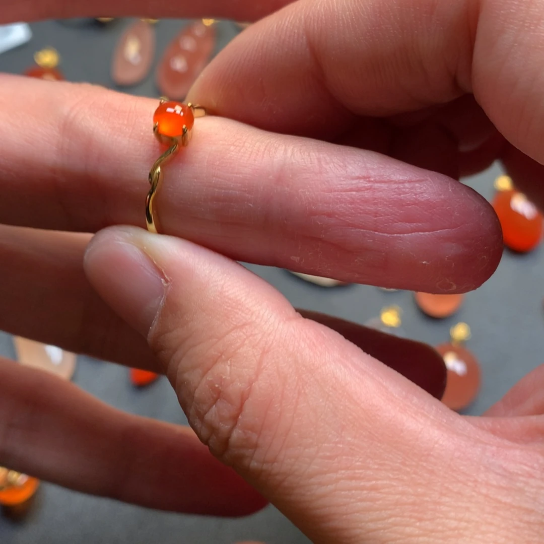 南红玛瑙未镶嵌项链