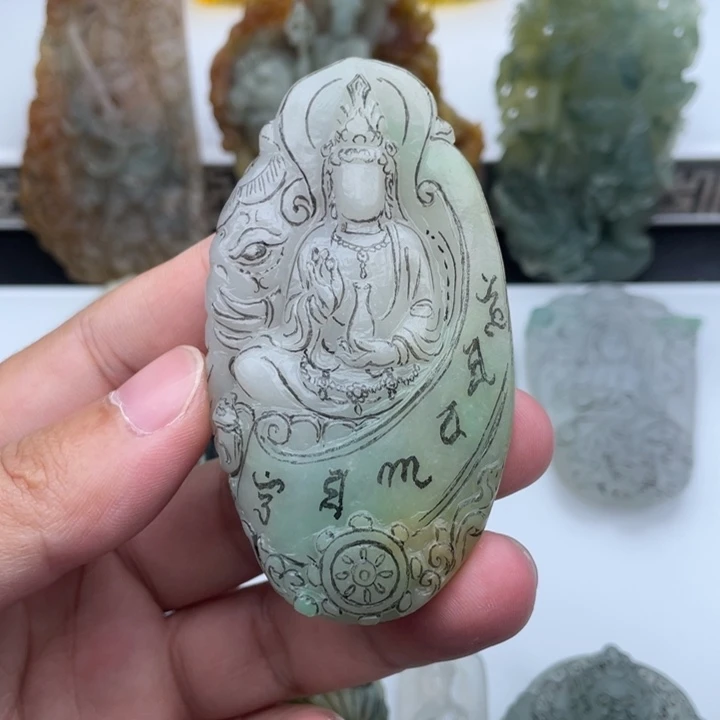 未镶嵌定制翡翠普贤菩萨