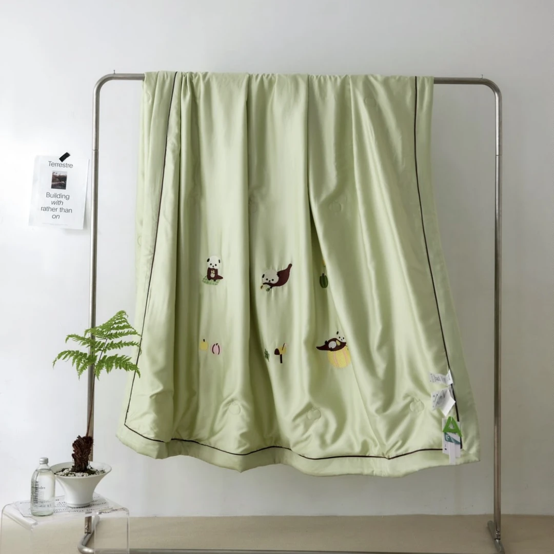 天丝刺绣 小兔乖乖/海狸果果 200*230cm夏被  ls