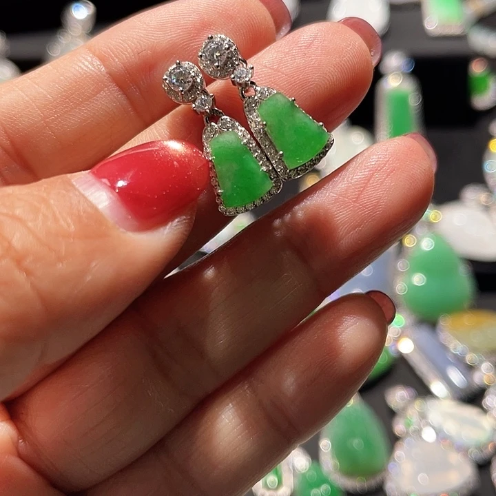 翡翠银S925镶嵌颈饰