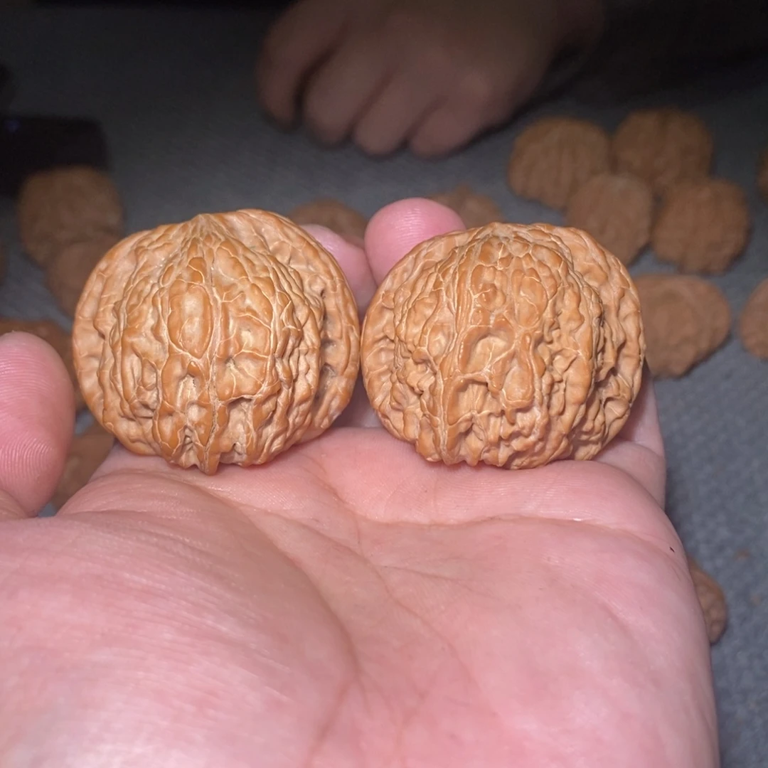 吊坠桃核43磨盘。