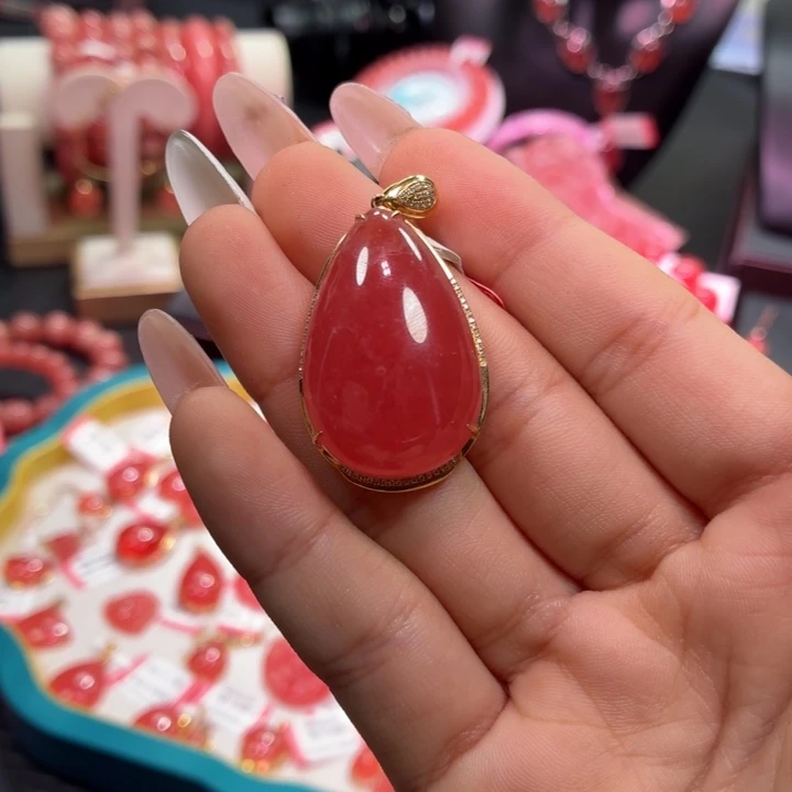 菱锰矿（红纹石）18K金镶嵌颈饰水滴吊坠14.75g