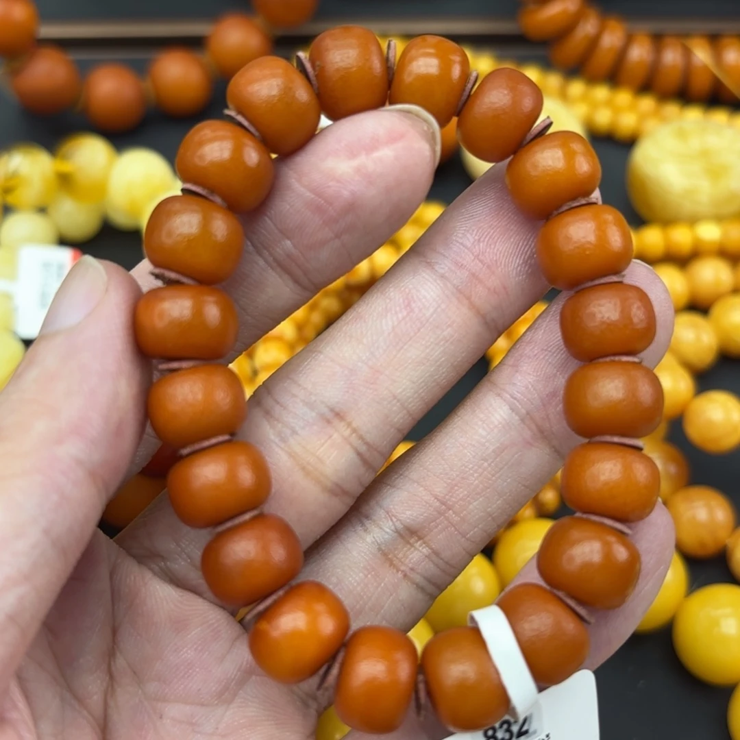 琥珀未镶嵌手链蜜蜡