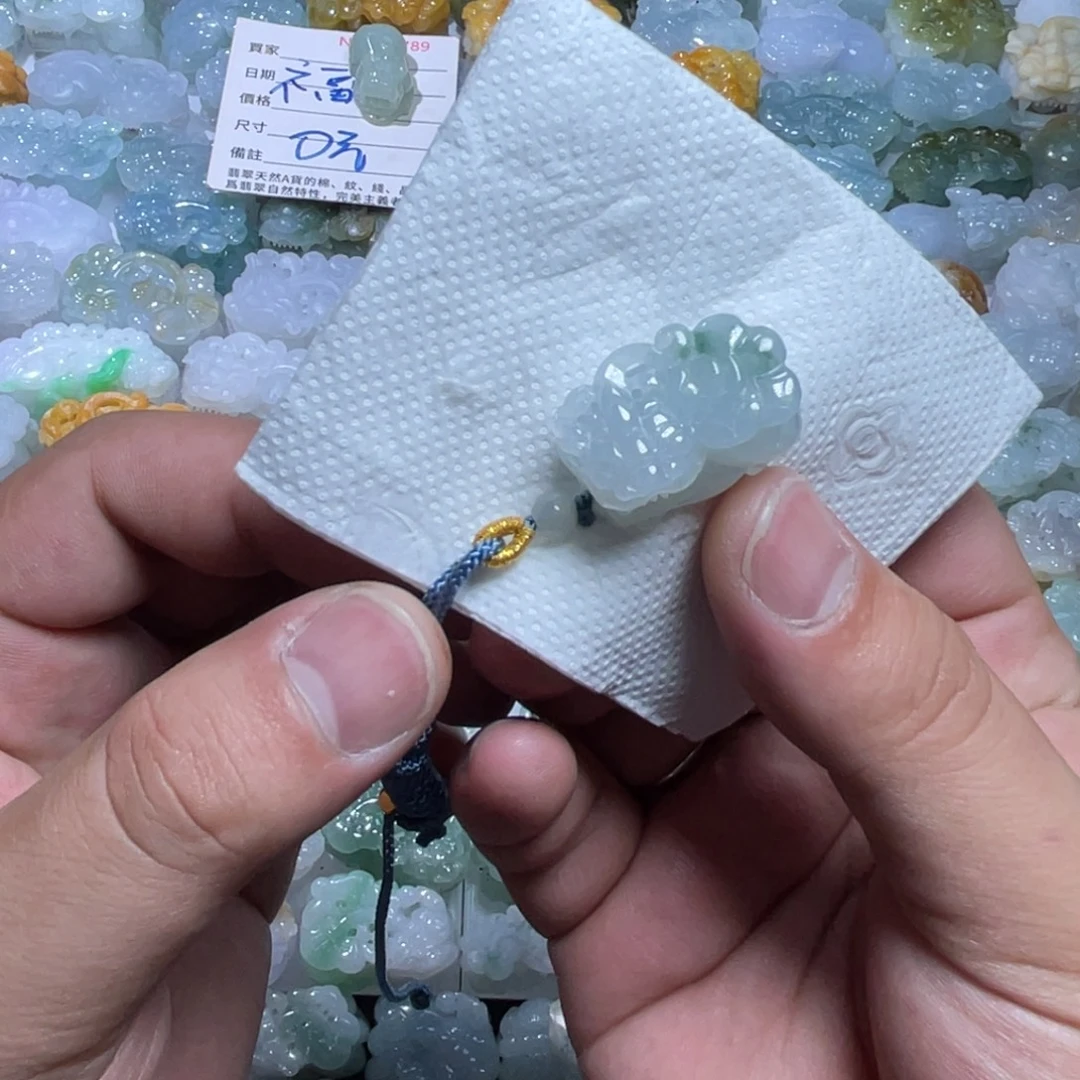 翡翠未镶嵌颈饰天然