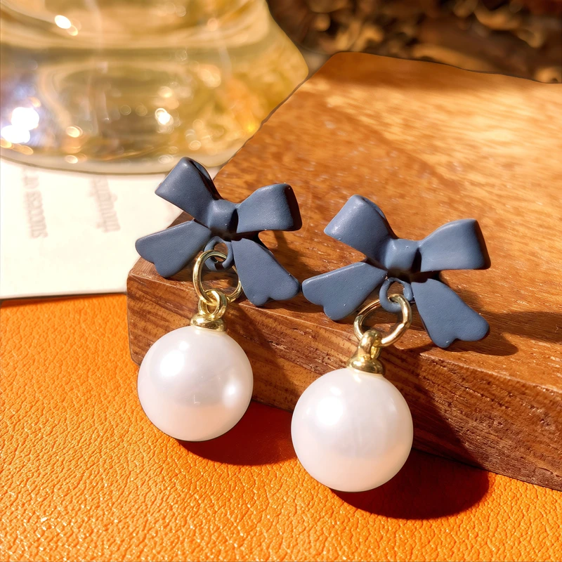 铜合金树脂耳饰 流苏耳圈气质轻奢时尚百搭个性精致感QH8047