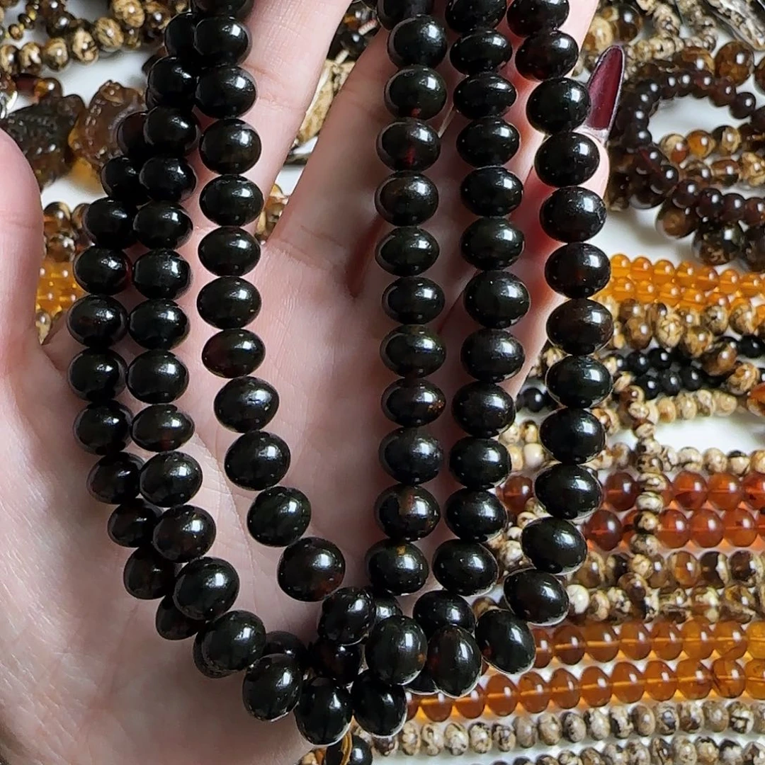 琥珀耳饰未镶嵌巴***弓抚顺琥珀