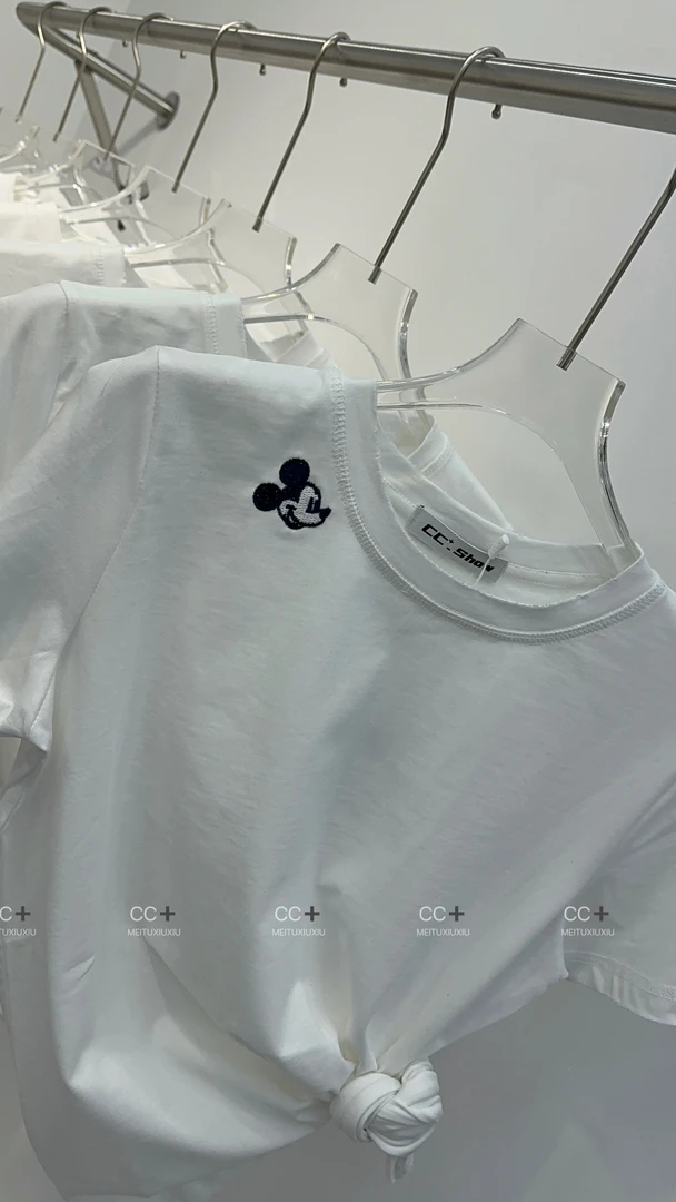 【6010】米奇刺绣半袖领口磨边T恤