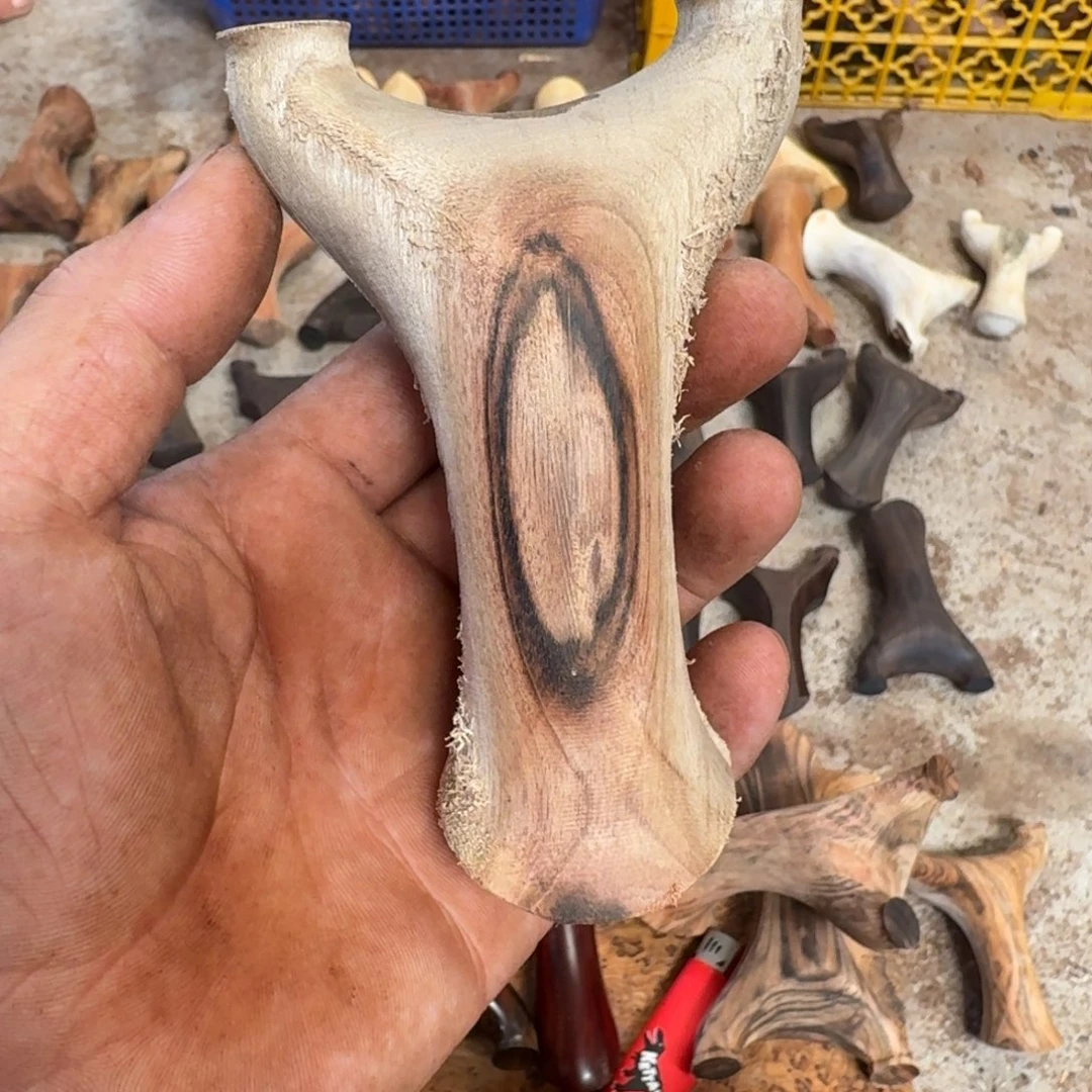 哈**儿贵黄小东飞虎8018
