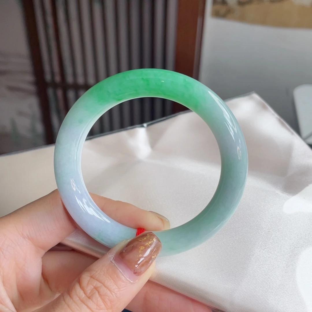 未镶嵌手镯翡翠51.8圆条 飘翠绿 生机勃勃 19号