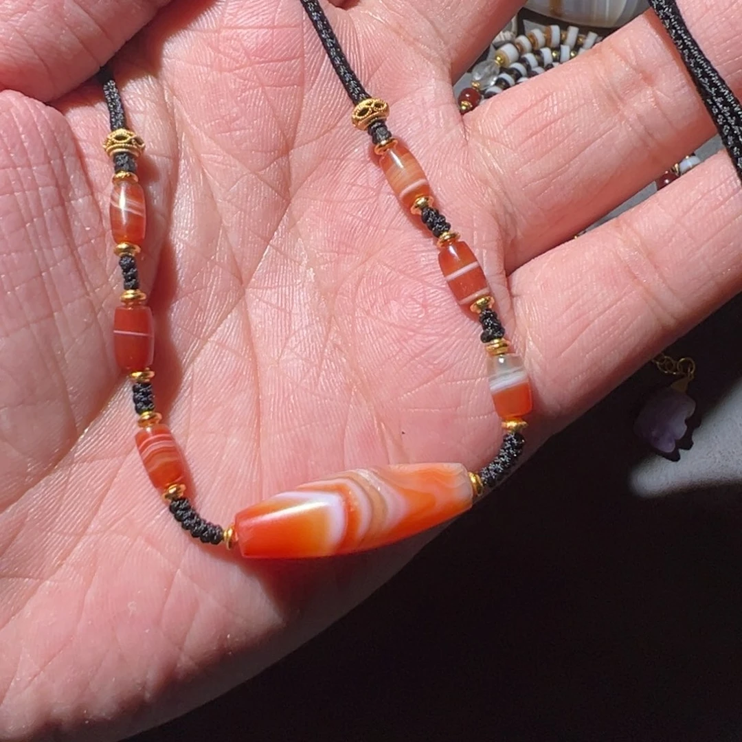 玛瑙/玉髓颈饰未镶嵌