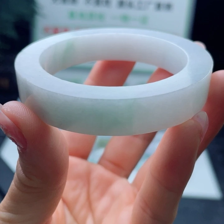 定制翡翠未镶嵌正