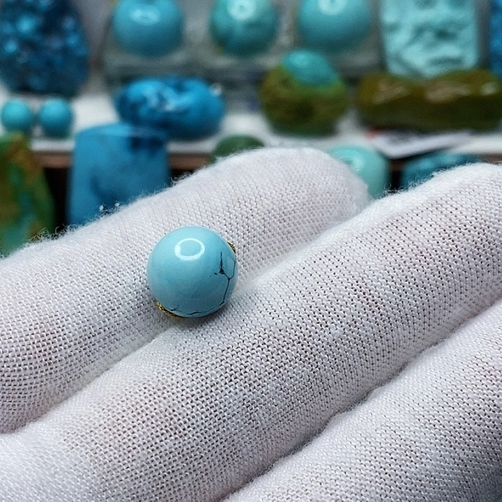 绿松石未镶嵌天然原矿 地大质检