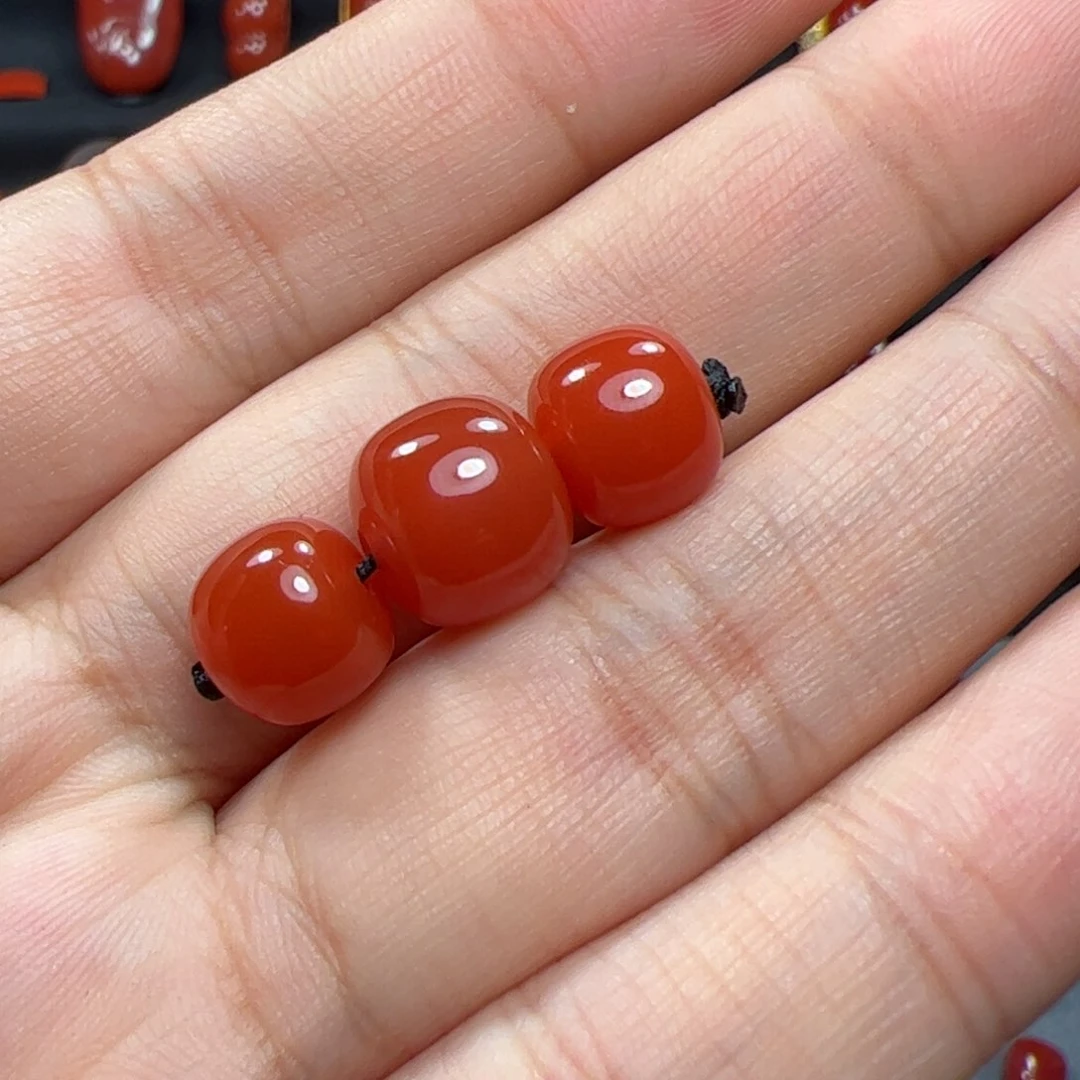 南红玛瑙珠子未镶嵌
