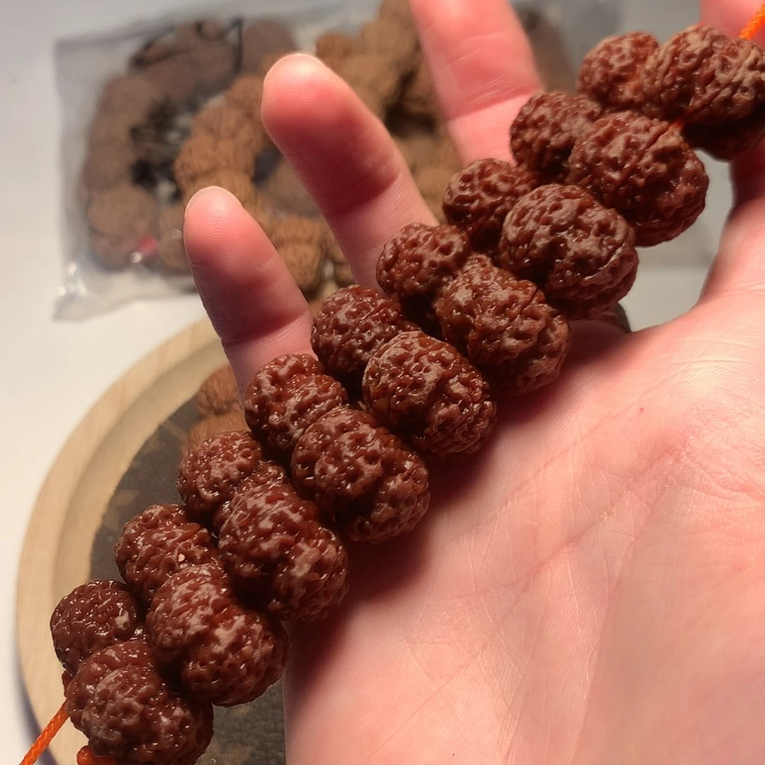 金刚菩提手串不****e19飞碟钮扣梅花定制超头