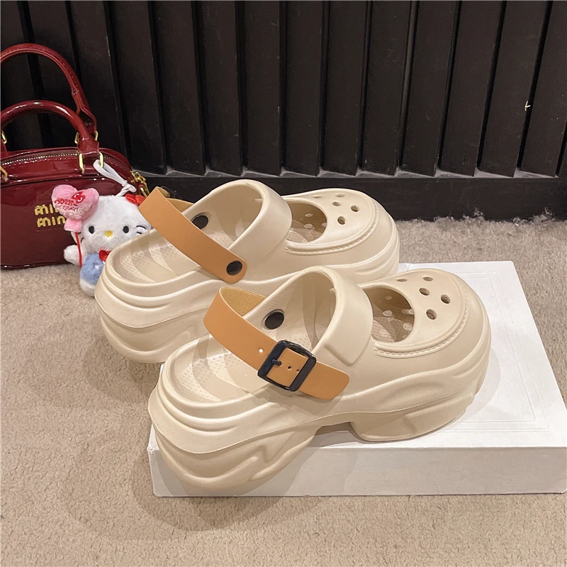 厚底洞洞鞋女夏季新款外穿防滑踩屎感网红ins增高沙滩包头凉拖鞋