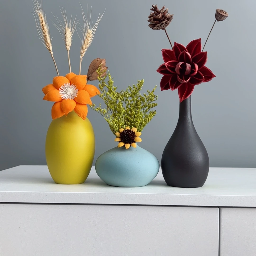 摆件陶瓷小花瓶摆件含花总高约20-30cm