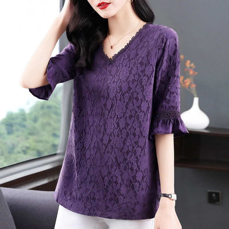 芳妮诗女装大码新款半袖蕾丝衫宽松遮肚时尚洋气小衫女士V领上衣