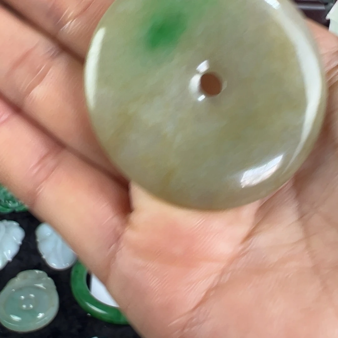 景***•翡翠未镶嵌吊坠(不含链)天然翡翠平安扣