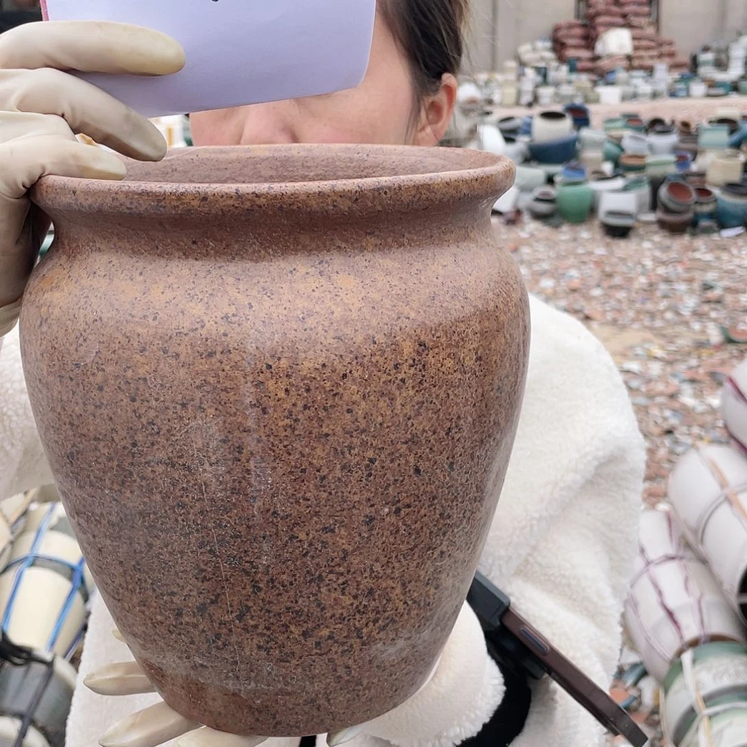 红陶王嫂花盆0125-96