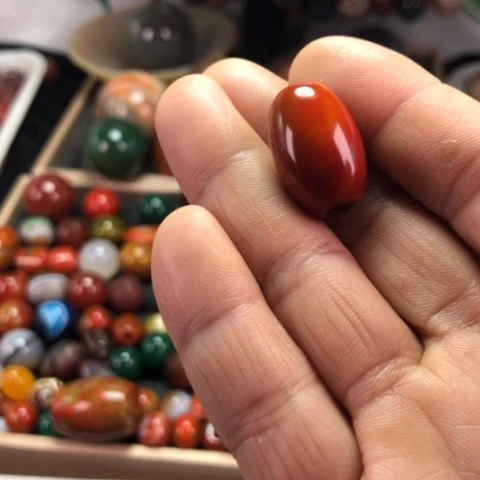 玛瑙/玉髓颈饰未镶嵌X****室