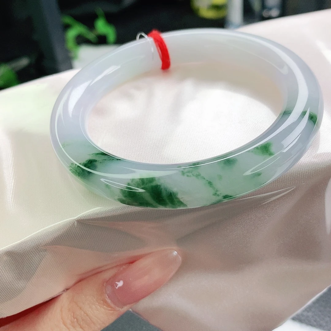 未镶嵌手镯翡翠55圈