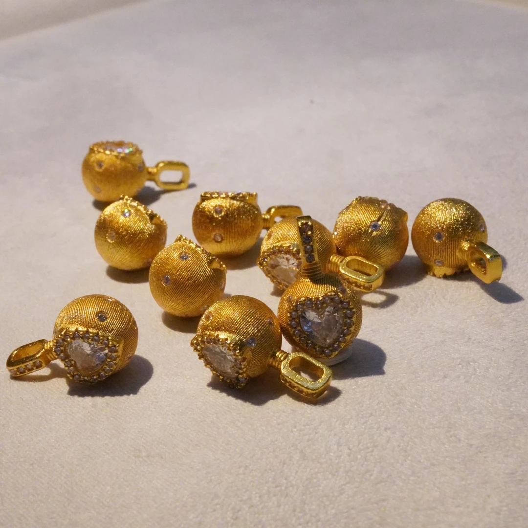 B02 爱心球球小 配件 多样性发其一