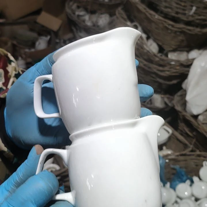 摆件陶瓷盘子碗啥都有