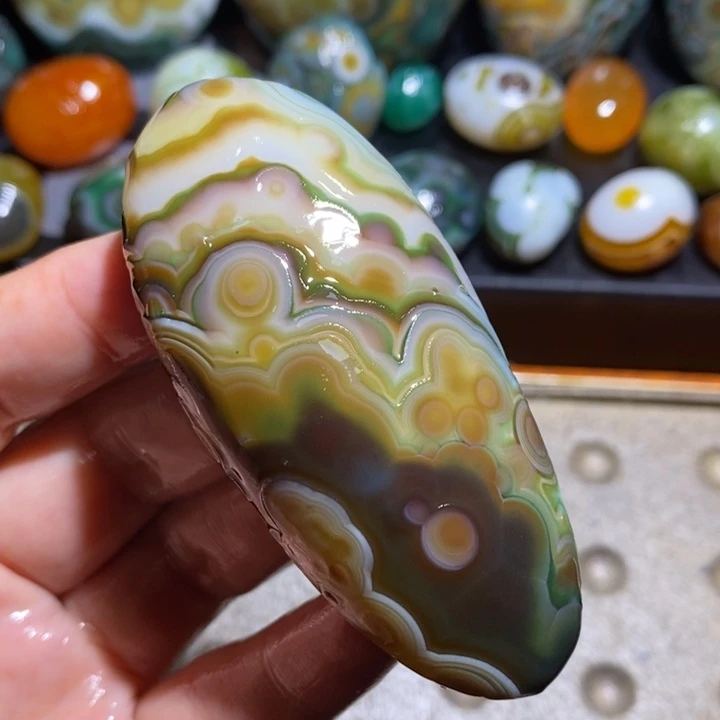未镶嵌玛瑙/玉髓珠宝半成品