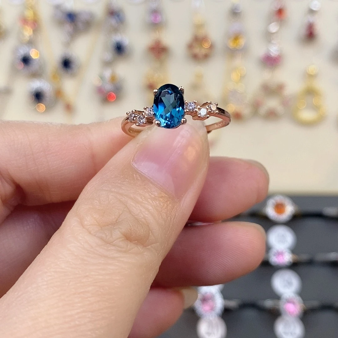 托帕石戒指银S925镶嵌