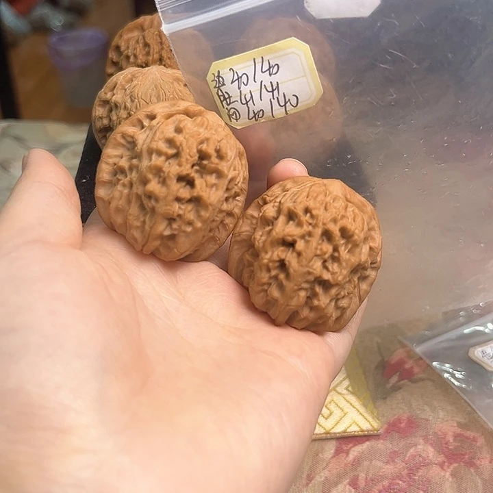 文玩核桃把件非嫁接马老四