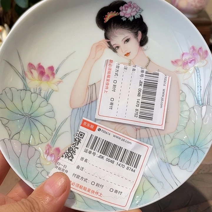 布***布景德镇陶瓷，手工绘画