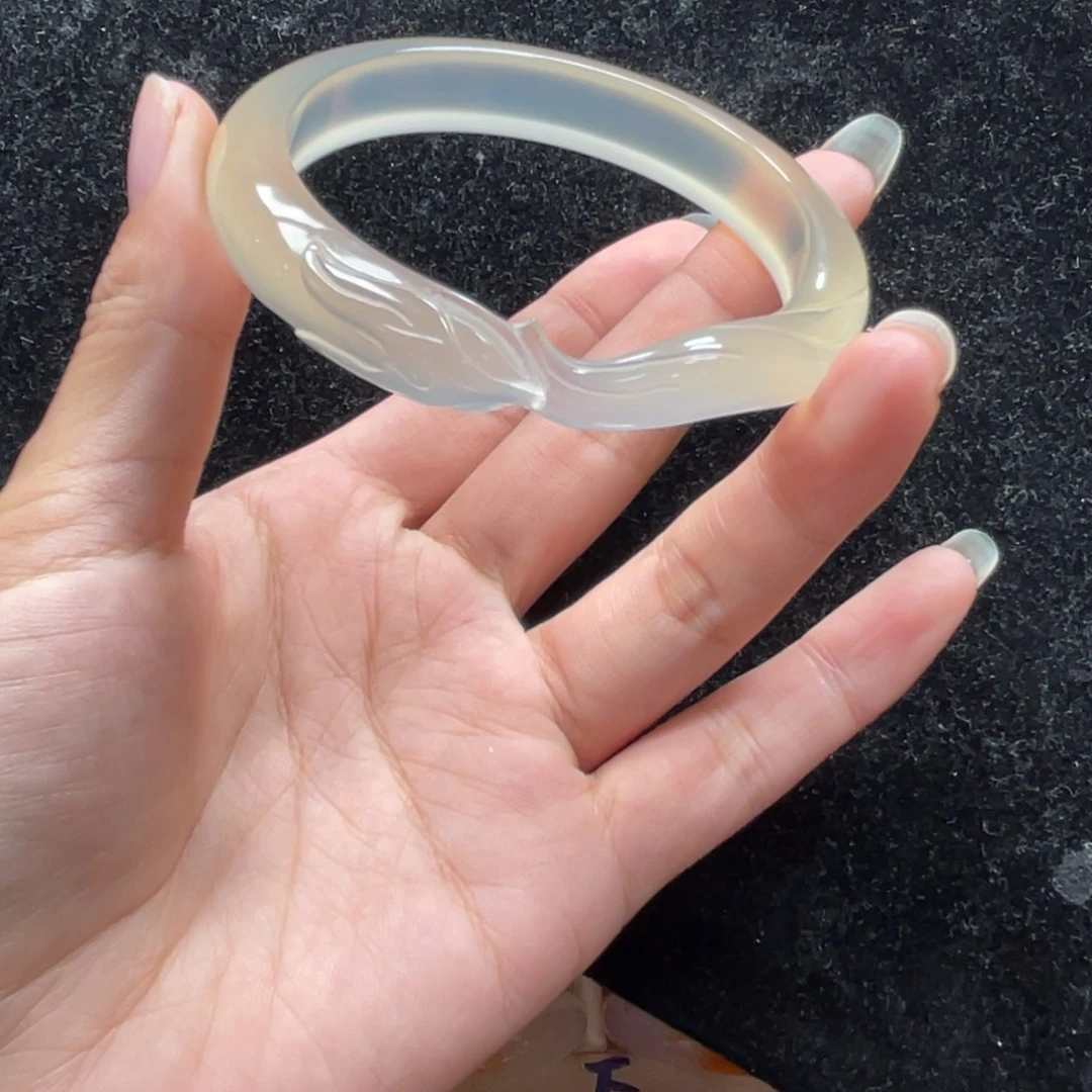 玛瑙/玉髓未镶嵌手镯