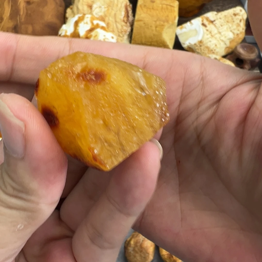 ****发定制琥珀未镶嵌蜜蜡