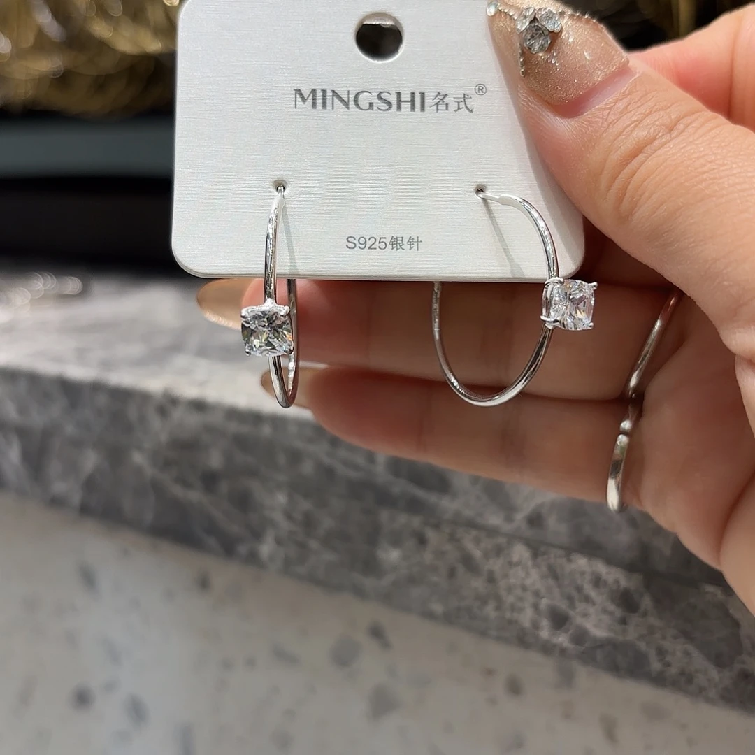 铜合金925银耳钉的