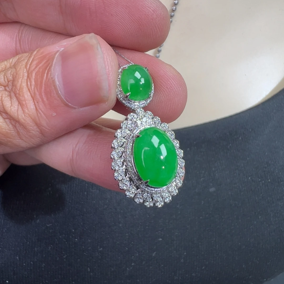 富***姐翡翠18K金镶嵌吊坠(不含链)