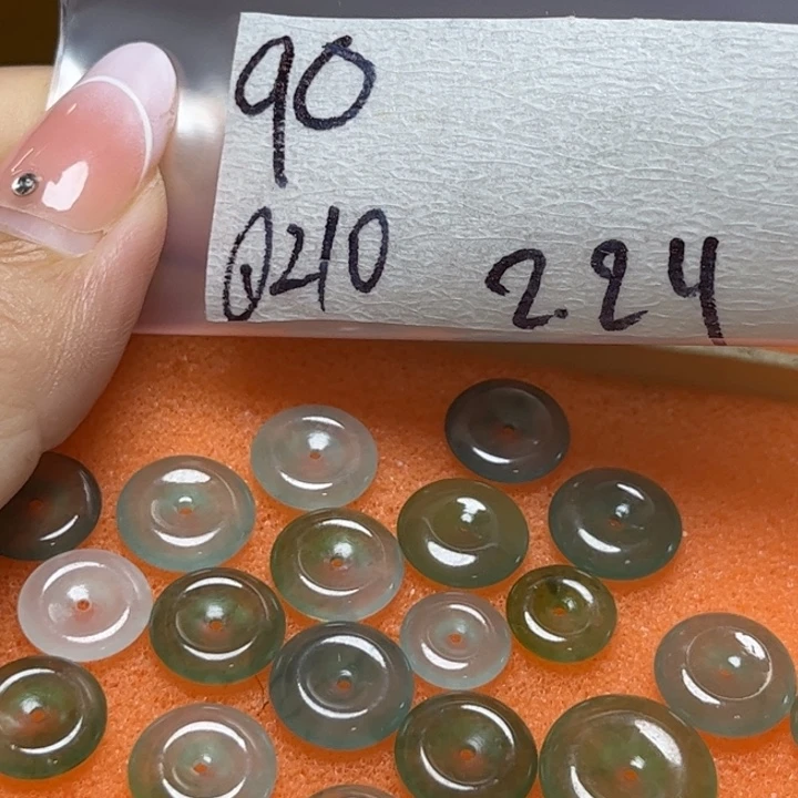 定制翡翠未镶嵌不