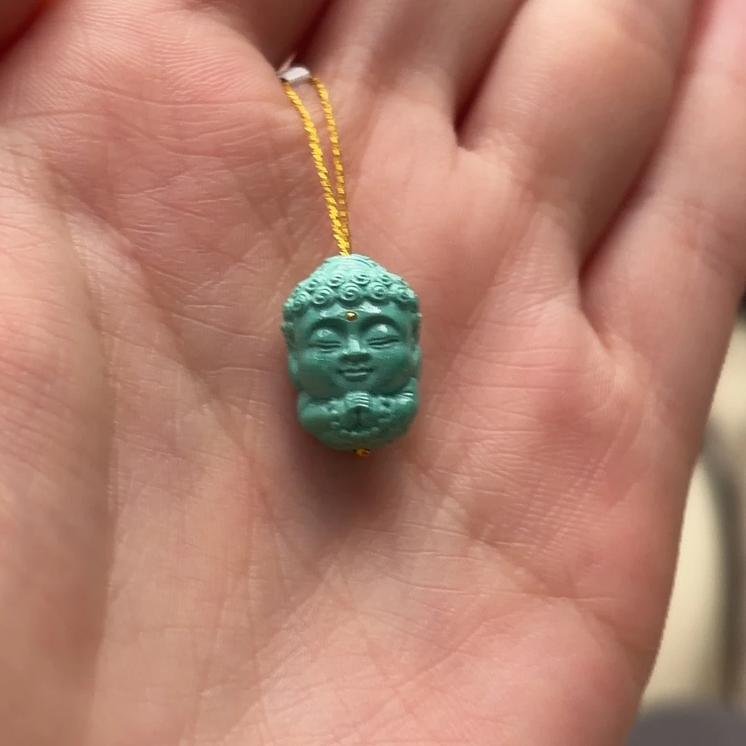 绿松石未镶嵌颈饰