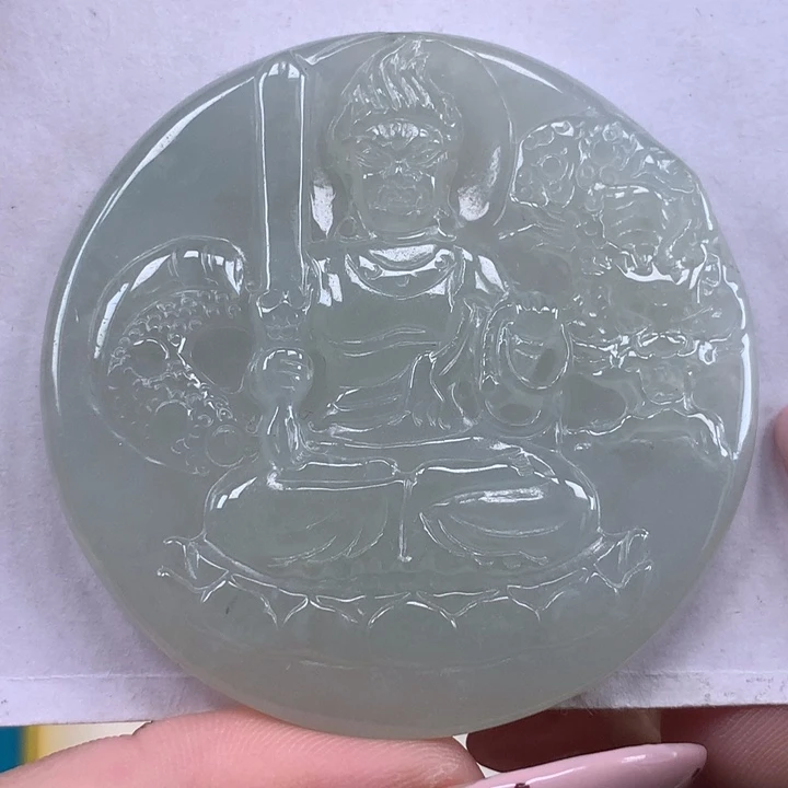 颈饰未镶嵌翡翠不动