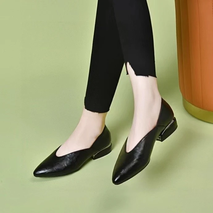 尖头胶粘浅口中国风修面皮单鞋软底皮鞋平底高跟百搭舒适真皮女鞋