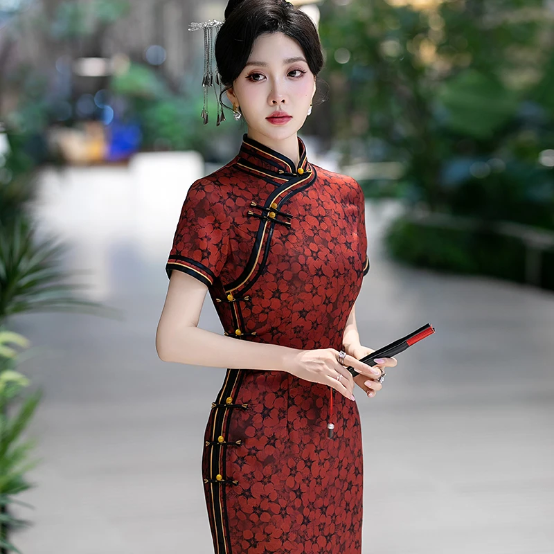 喜婆婆婚宴装2025新款夏季平时可穿红色旗袍裙子高贵年轻妈妈礼服