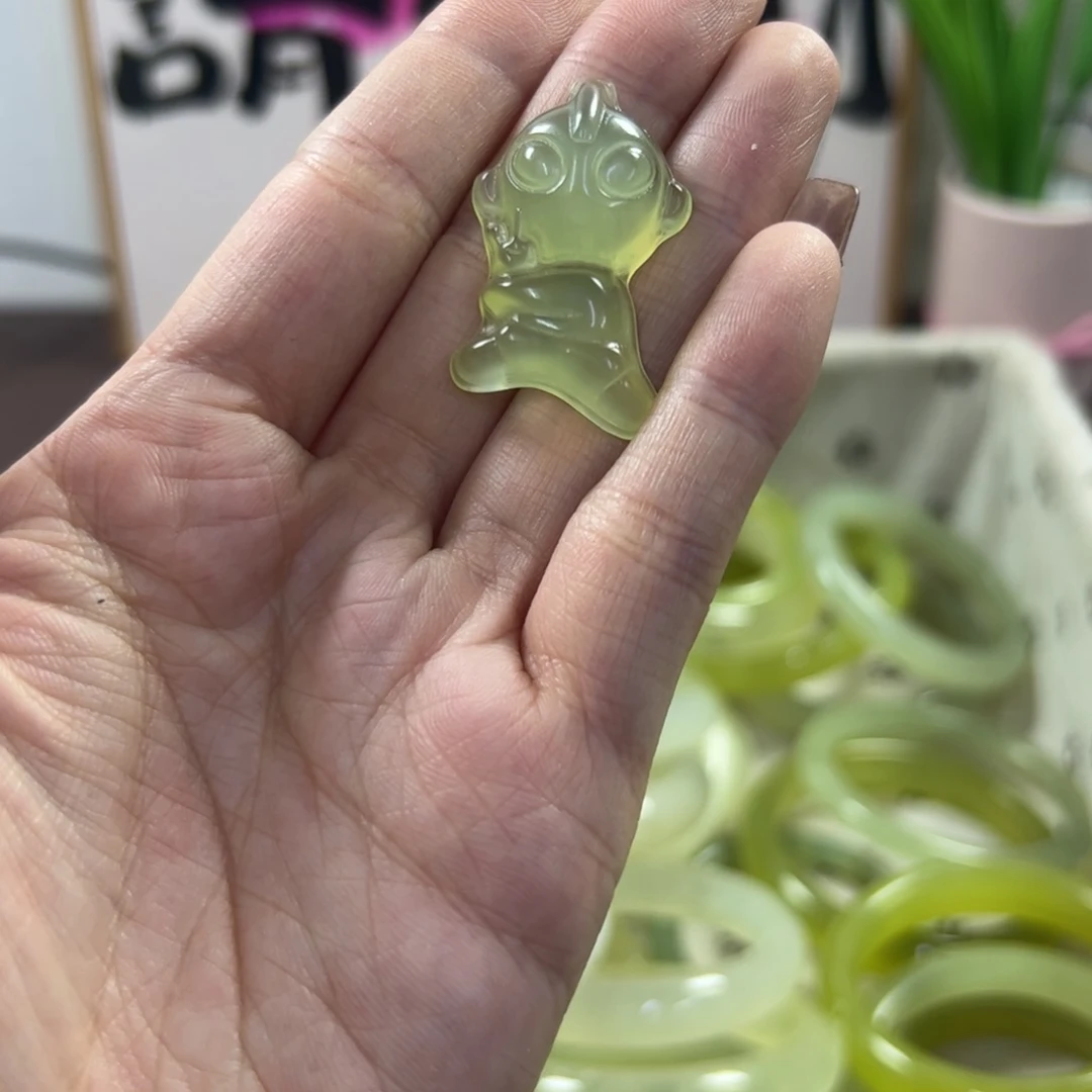 蛇纹石玉手镯未镶嵌704
