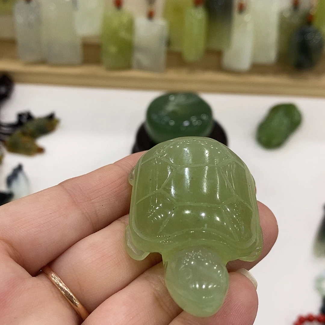 蛇纹石玉未镶嵌毛衣链