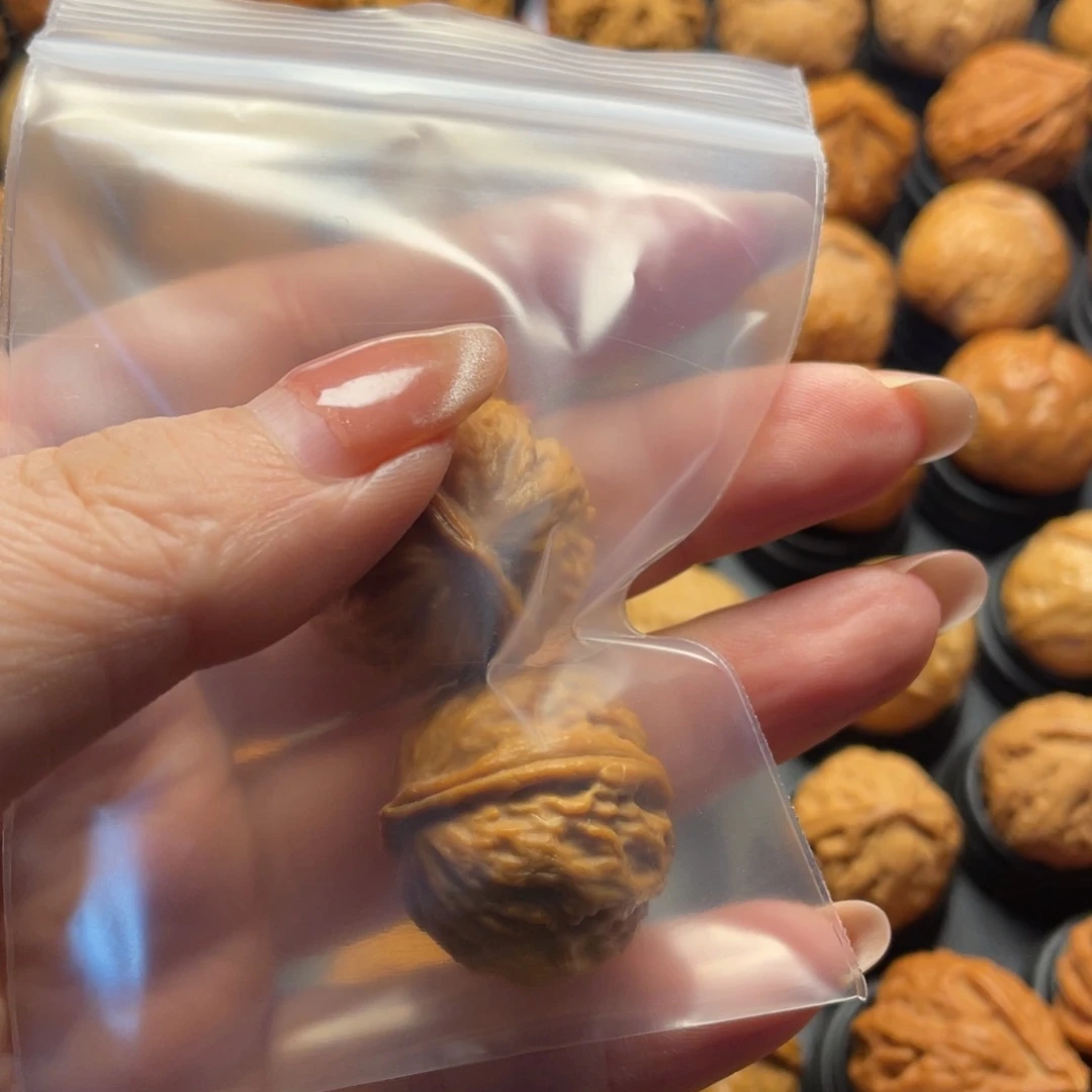 я***и吊坠文玩核桃运费