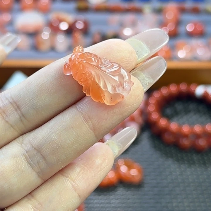 南红玛瑙未镶嵌珠宝半成品金鱼