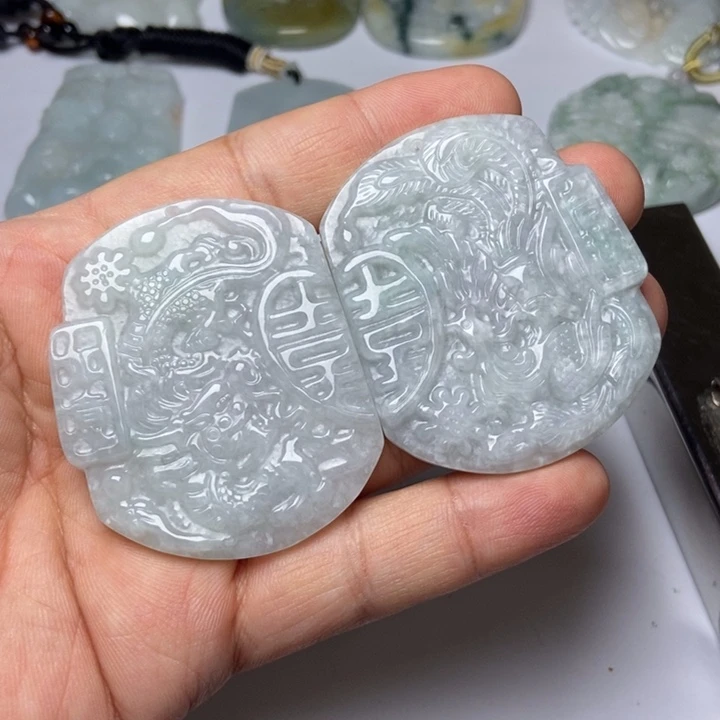 霸***姐翡翠未镶嵌颈饰翡翠
