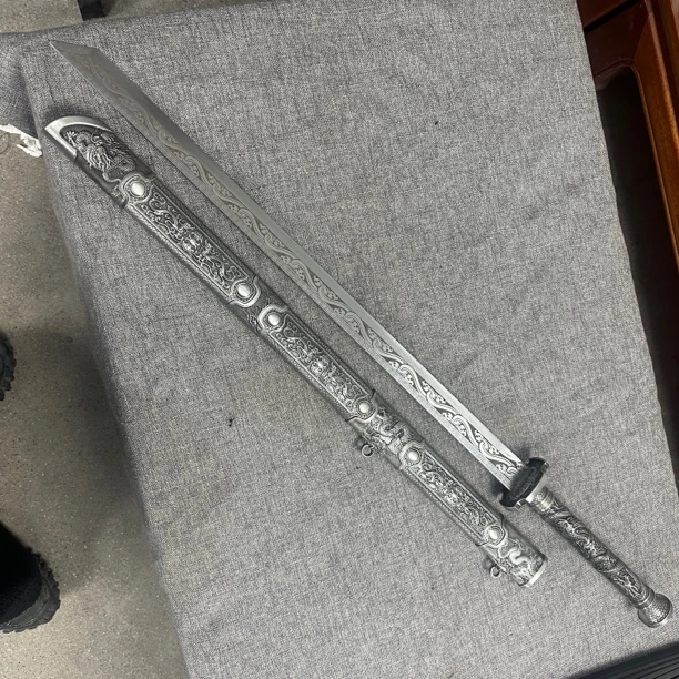 龙泉昊天宝剑一体刀剑绣春刀锰钢唐剑刀具防身冷兵器未开刃