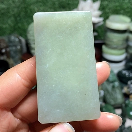 未镶嵌和田玉（糖玉）珠宝半成品