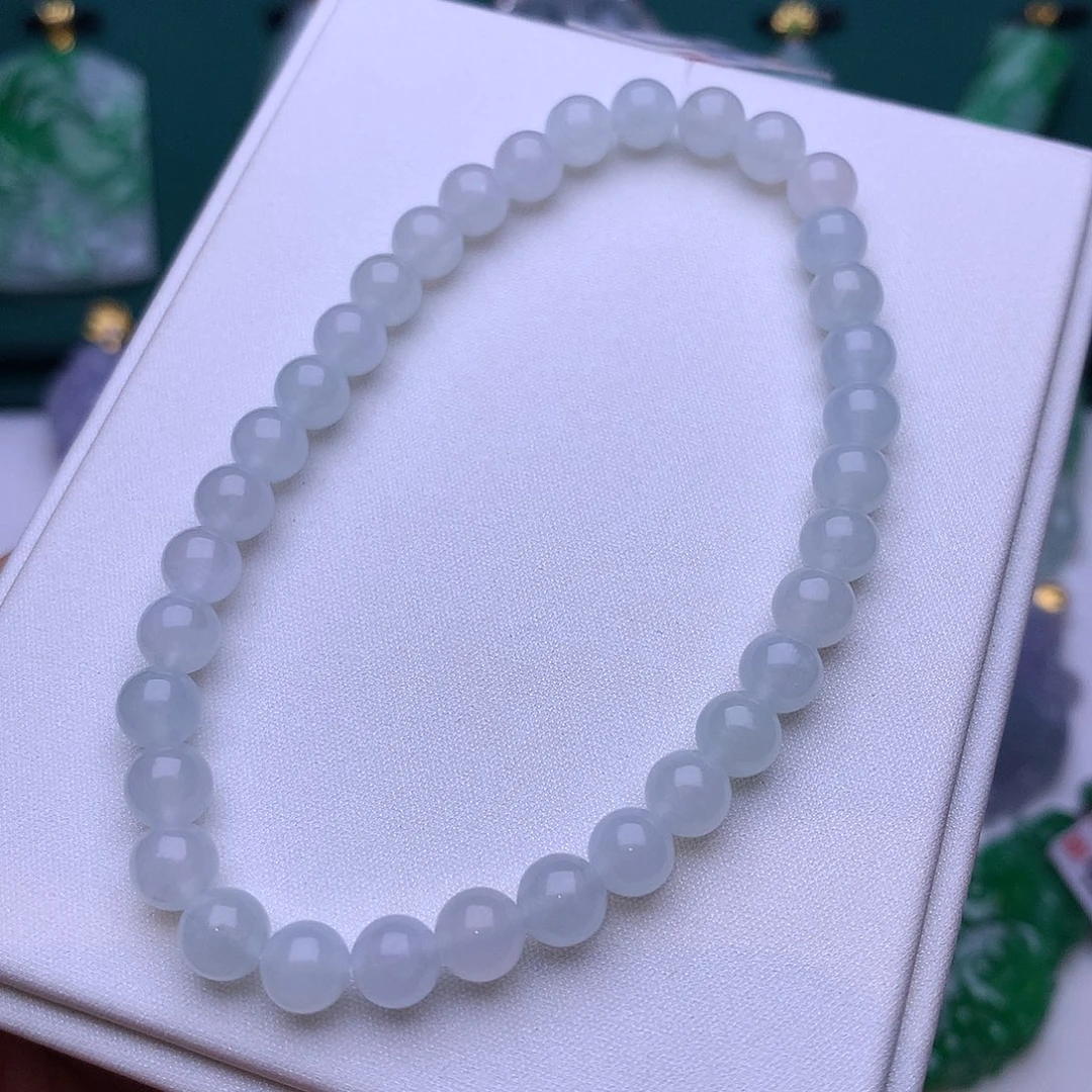 翡翠未镶嵌颈饰特别福利