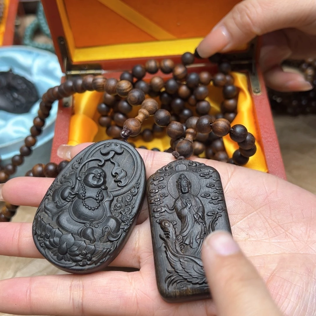 大叶紫檀（黑酸枝木类）