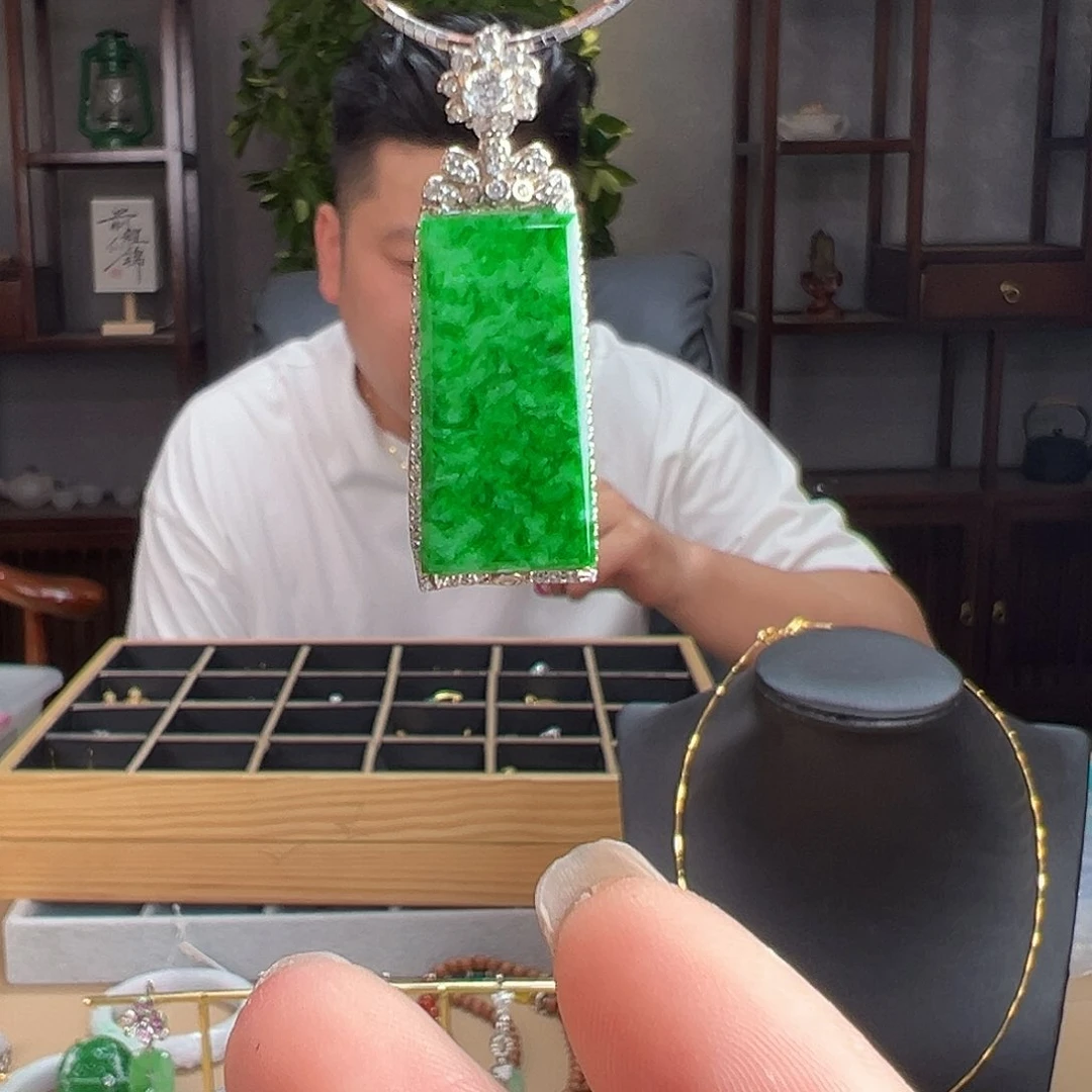翡翠银S925镶嵌吊坠(赠链)吊坠赠链